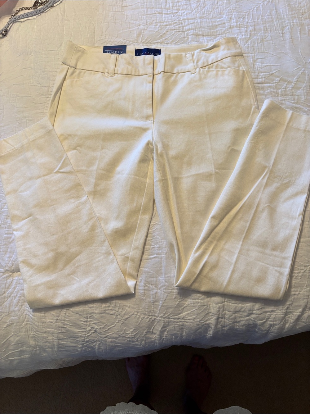 Simply Styled Cream Cropped Ankle Pants
